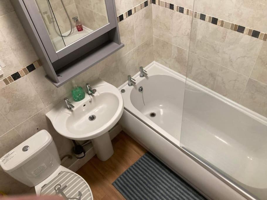 Lawn View Apartment ドーリッシュ エクステリア 写真